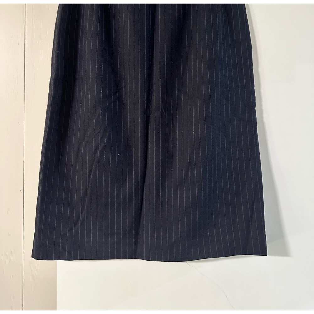 Pencil skirt